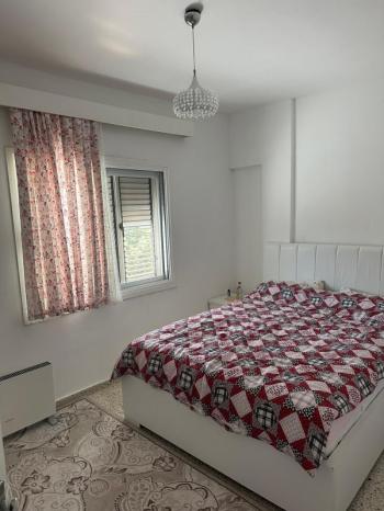 MAĞUSA DUMLUPINARDA FIRSAT NİTELİĞİNDE ÜST KATTA EŞYASIZ 3+1 DAİRE