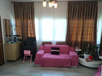 MAĞUSA YENİBOĞAZİÇİNDE BAHÇELİ HAVUZ YAPIMINA UYGUN SATILIK MÜSTAKİL