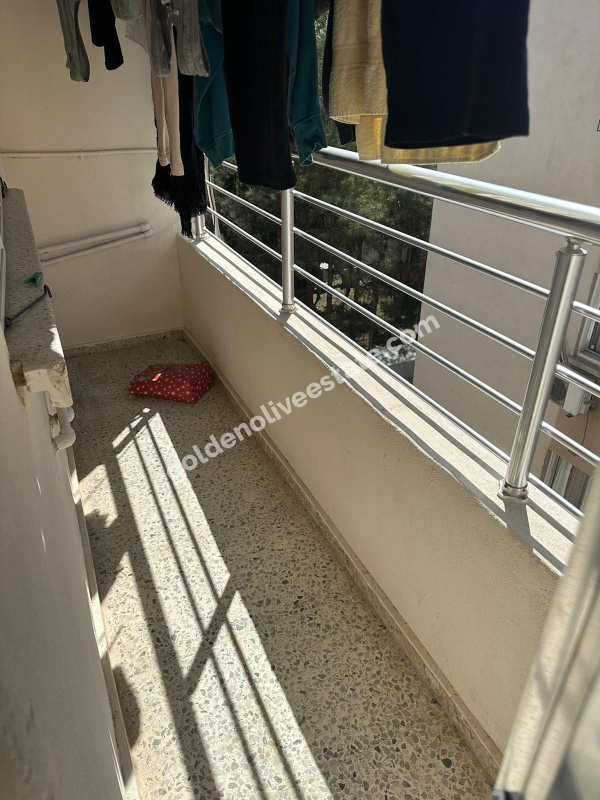 MAĞUSA DUMLUPINARDA FIRSAT NİTELİĞİNDE ÜST KATTA EŞYASIZ 3+1 DAİRE