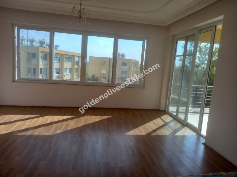 MAĞUSA TURUNÇLU KAVŞAĞI 3. KATTA SATILIK DAİRE