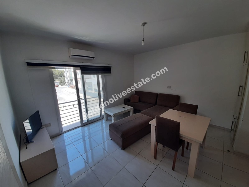 MAĞUSA KALILAND BÖLGESİNDE DAÜ VE DURAKLAR YAKINI EŞYALI KİRALIK 2+1 DAİRE