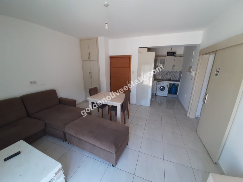 MAĞUSA KALILAND BÖLGESİNDE DAÜ VE DURAKLAR YAKINI EŞYALI KİRALIK 2+1 DAİRE