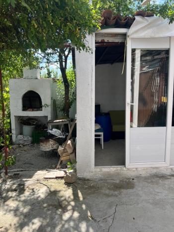 GÜVENAY - İÇERİDERE BAĞLARINA GELMEDEN 287 M² ARSA + BAĞ