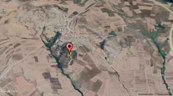 ACİL SATILIK ÇORUMA 12 KM UZAKLIKTA SOĞUKSU KÖYÜNDE 1,551 M² BAĞ