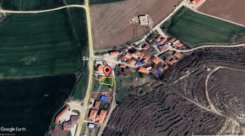 GÜVENAY- ÇORUM SARMAŞA KÖY İÇİ 355 M² TEK TAPU ARSA