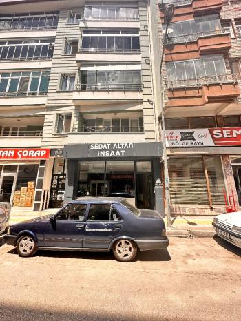 GÜVENAY - ÇORUM ULU CAMİİ CİVARI SATILIK 257 M² DÜKKAN 