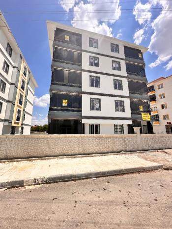 GÜVENAY - ÇORUM İKBAL TURKUAZ KENT ARKASINDA SIFIR 3+1 DAİRE 