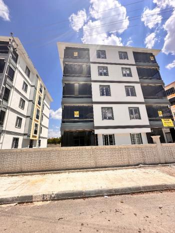 GÜVENAY - ÇORUM İKBAL TURKUAZ KENT ARKASINDA SIFIR 3+1 DAİRE 