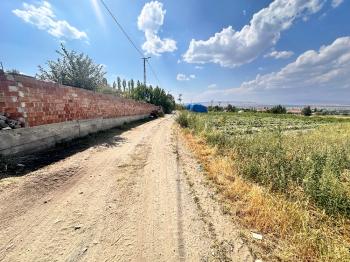 GÜVENAY - ÇORUM BOĞABAGI KÖYÜNDE 381 M² BAĞ