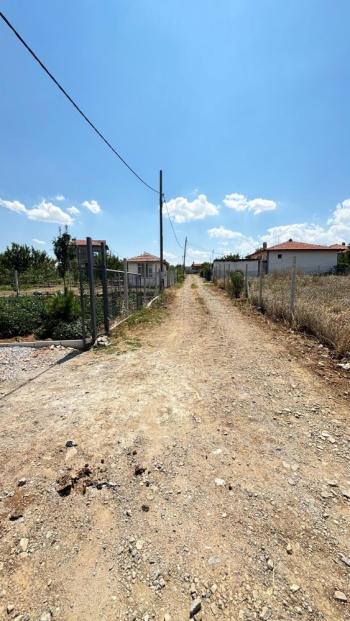 Güvenay - Çorum Kazıklıkaya Müstakil Evi Olan 557 m² Satılık Arsa 