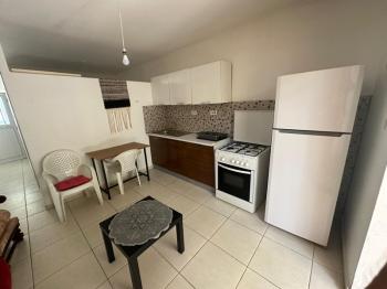 LEFKOŞA GELİBOLUDA BAYAN ÖĞRENCİ İÇİN KİRALIK 1+1 EŞYALI DAİRE