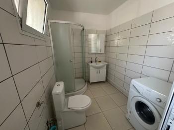 LEFKOŞA GELİBOLUDA BAYAN ÖĞRENCİ İÇİN KİRALIK 1+1 EŞYALI DAİRE