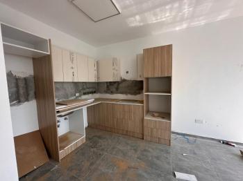LEFKOŞA YENİŞEHİR BÖLGESİNDE YENİ SIFIR SATILIK 2 + 1 LÜX PENTHOUSE