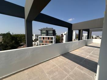 LEFKOŞA YENİŞEHİR BÖLGESİNDE YENİ SIFIR SATILIK 2 + 1 LÜX PENTHOUSE