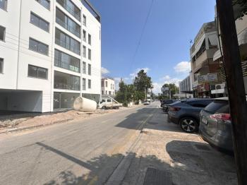 LEFKOŞA YENİŞEHİR BÖLGESİNDE YENİ SIFIR SATILIK 2 + 1 LÜX PENTHOUSE