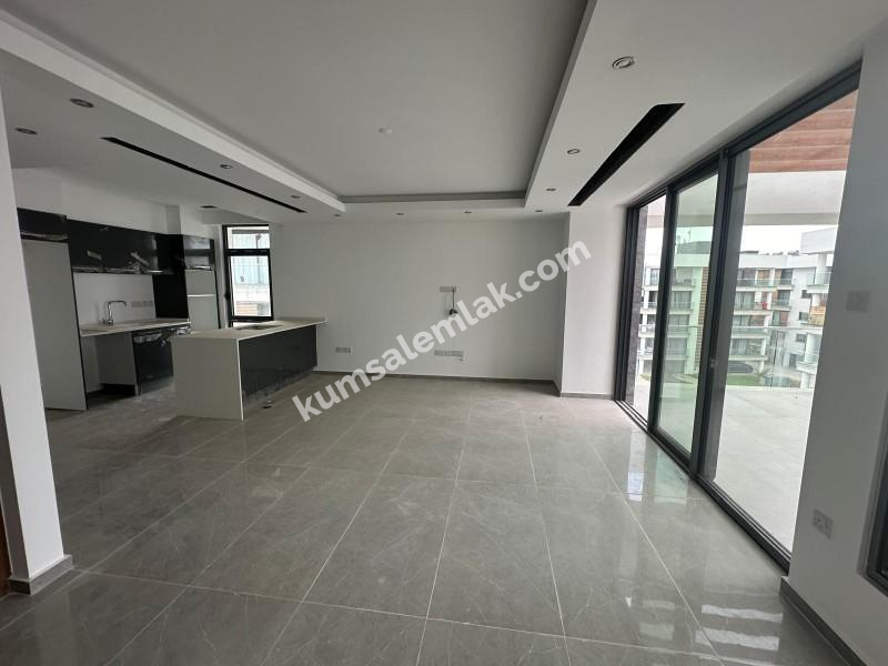 LEFKOŞA METEHAN SATILIK 2+1 YENİ SIFIR 167 M2 PENTHOUSE