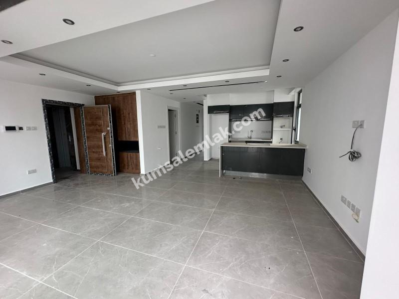 LEFKOŞA METEHAN SATILIK 2+1 YENİ SIFIR 167 M2 PENTHOUSE