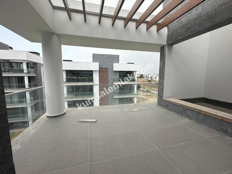 LEFKOŞA METEHAN SATILIK 2+1 YENİ SIFIR 167 M2 PENTHOUSE