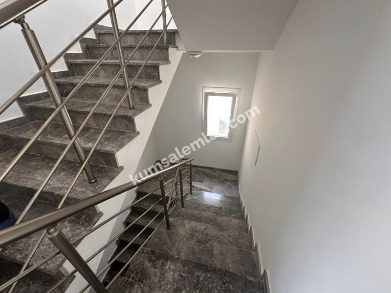 GÖNYELİ BÖLGESİNDE YENİ SIFIR SATILIK TÜRK MALI  2 + 1 PENTHOUSE