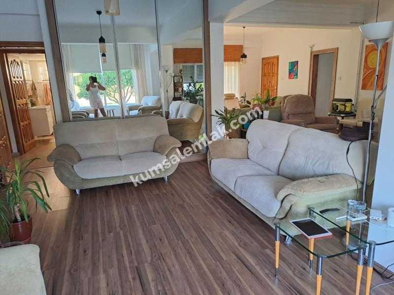 LEFKOŞA KKAYMAKLI BÖLGESİNDE SATILIK 2+1 ZEMİN DAİRE