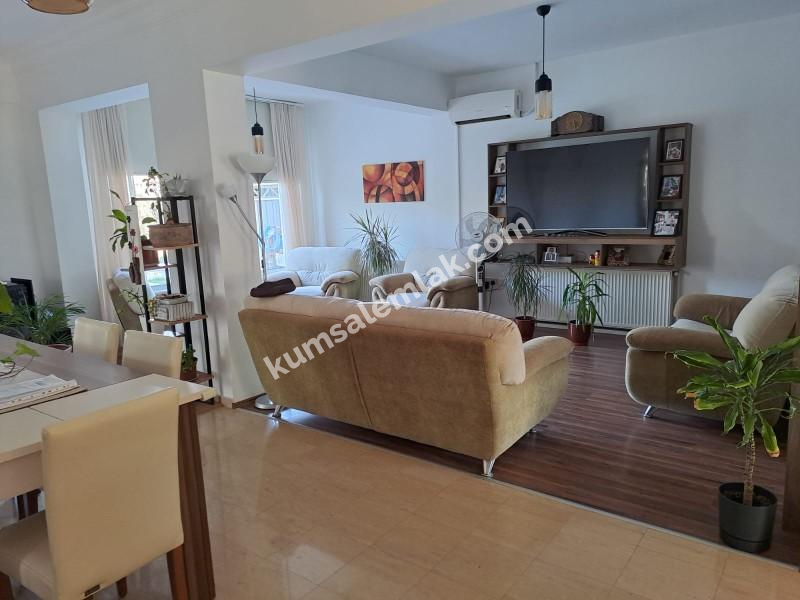 LEFKOŞA KKAYMAKLI BÖLGESİNDE SATILIK 2+1 ZEMİN DAİRE