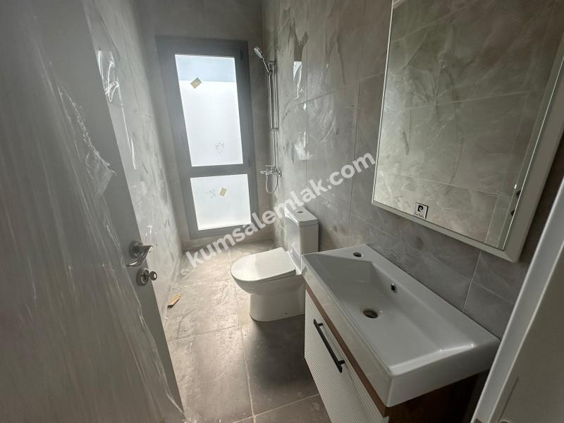 LEFKOŞA YENİŞEHİR BÖLGESİNDE YENİ SIFIR SATILIK 2 + 1 LÜX PENTHOUSE