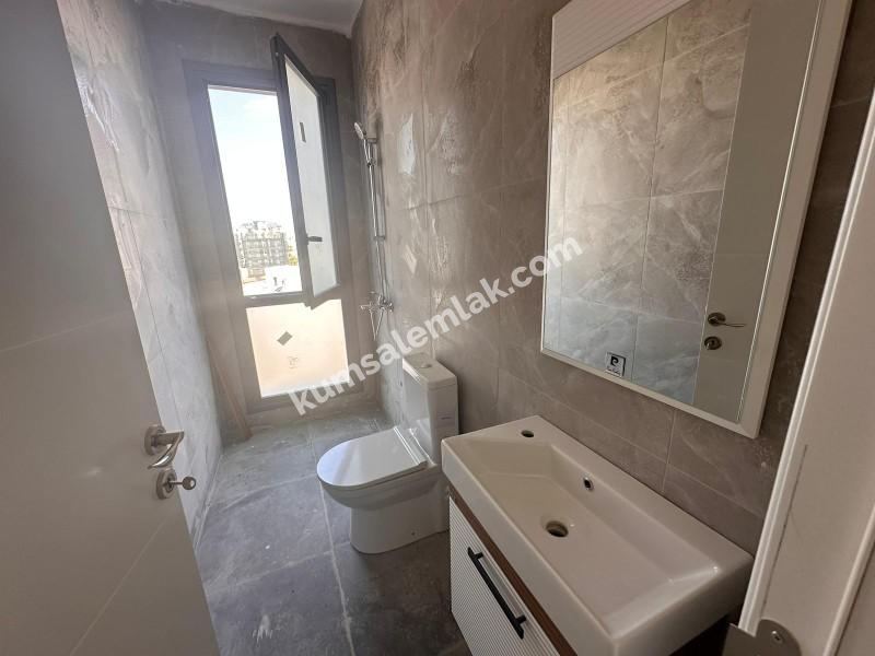 LEFKOŞA YENİŞEHİR BÖLGESİNDE YENİ SIFIR SATILIK 2 + 1 LÜX PENTHOUSE