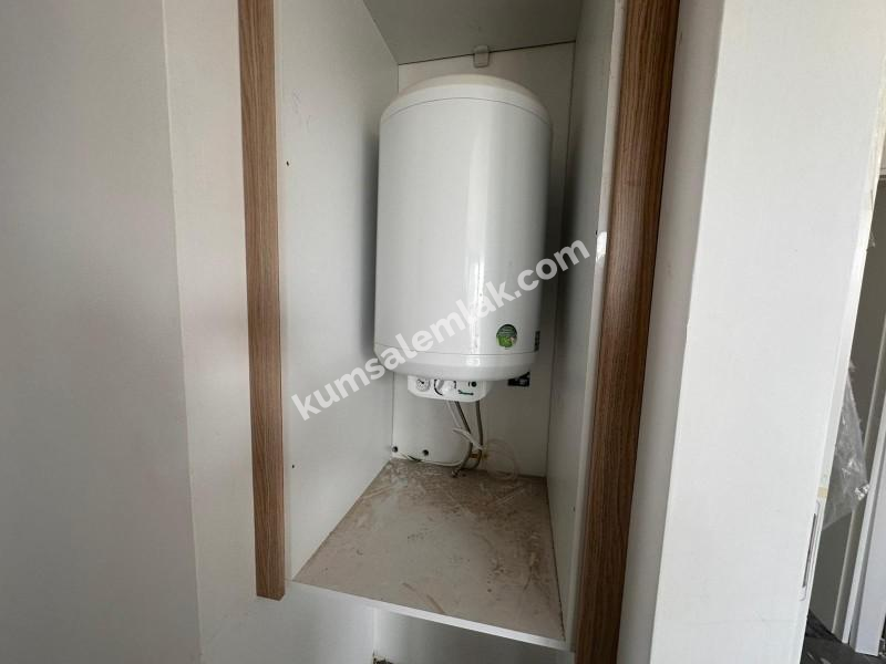 LEFKOŞA YENİŞEHİR BÖLGESİNDE YENİ SIFIR SATILIK 2 + 1 LÜX PENTHOUSE