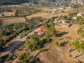 Marmaris Hisarönü 132 m2 Arsa Üzerine Kurulu 2+1 Müstakil Ev