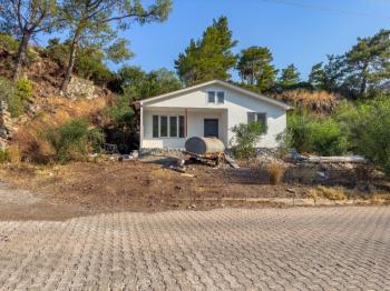 Marmaris Hisarönü 132 m2 Arsa Üzerine Kurulu 2+1 Müstakil Ev