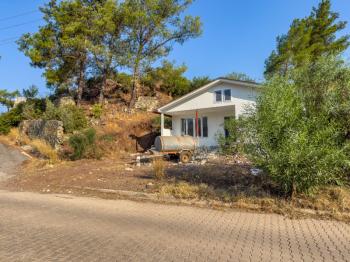 Marmaris Hisarönü 132 m2 Arsa Üzerine Kurulu 2+1 Müstakil Ev