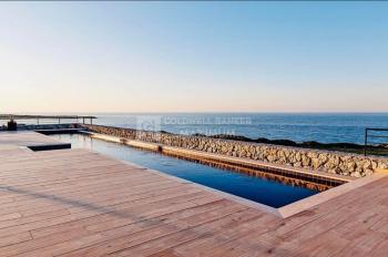  Kıbrıs Girne Esentepe De Denize Sıfır Full Deniz Manzaralı Muhteşem 3+1 Villalar