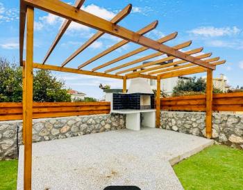 Kıbrıs Girne Alsancak Bölgesinde Satılık 3+1 Müstakil Villa