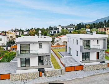 Kıbrıs Girne Alsancak Bölgesinde Satılık 3+1 Müstakil Villa