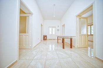 Girne Lapta'da Kiralık 3+1 Müstakil Ev