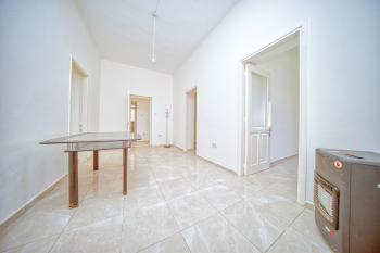 Girne Lapta'da Kiralık 3+1 Müstakil Ev