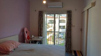 Lapta bölgesinde, full deniz manzarali, çatı teraslı, kiralık lüks 2+1 Daire