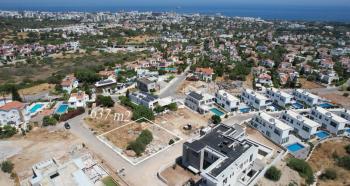 Kıbrıs Girne Bellapais Bölgesinde Hayalinizdeki Evi İnşa Etmek için Muhteşem Konumda Türk Koçanlı Satılık Arsa