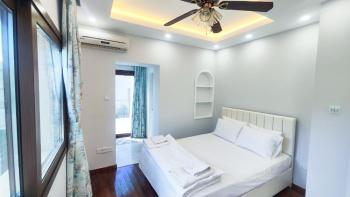 Girne Bellapais Bölgesinde Özel Havuzlu ve Peyzajlı Kiralık 4+1 Villa