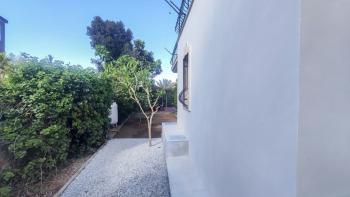 Girne Bellapais Bölgesinde Özel Havuzlu ve Peyzajlı Kiralık 4+1 Villa
