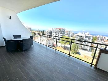 Deniz Manzaralı 3+1 Lüks Daire, Yüzme Havuzlu Akacan Elegance Sitesi, Girne Merkez
