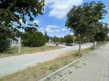 AFYON ÜÇOK EMLAKTAN ALİ İHSANPAŞA MAH DA SATILIK ARSA