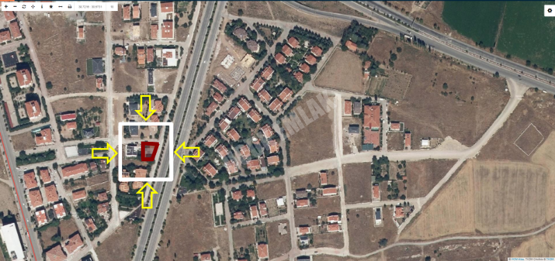 AFYON ÜÇOK EMLAKTAN ALİ İHSANPAŞA MAH DA SATILIK ARSA