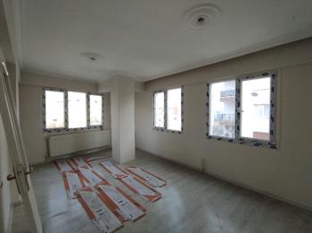 Antre Emlak'tan Kız Öğrenciye ,Memura Ful Eşyalı Kiralık 2+1, Doğalgazlı İçi Yapılı 3 Cepheli Ferah Daire
