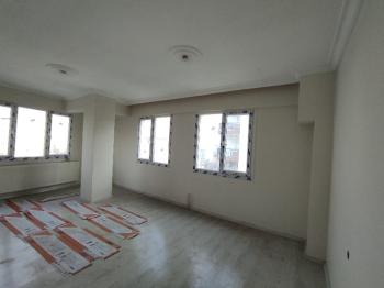 Antre Emlak'tan Kız Öğrenciye ,Memura Ful Eşyalı Kiralık 2+1, Doğalgazlı İçi Yapılı 3 Cepheli Ferah Daire