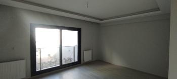 Antre Emlak'tan Satılık Bahçelievler'de Hastane Yanı Otoparklı Doğalgazlı 2+1, Arakat Yeni Daire