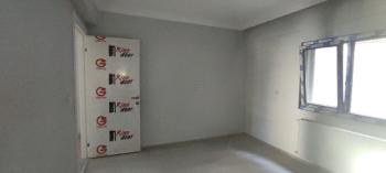 Antre Emlak'tan Satılık Bahçelievler'de Hastane Yanı Otoparklı Doğalgazlı 2+1, Arakat Yeni Daire