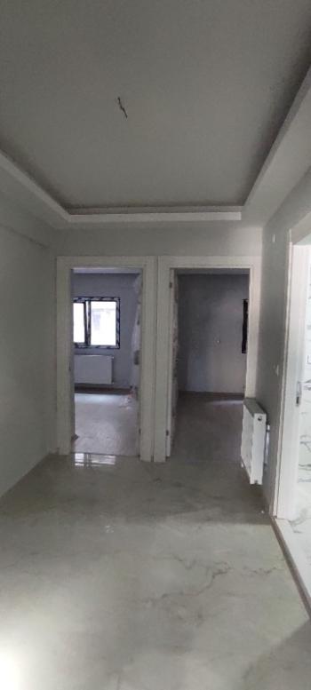 Antre Emlak'tan Satılık Bahçelievler'de Hastane Yanı Otoparklı Doğalgazlı 2+1, Arakat Yeni Daire