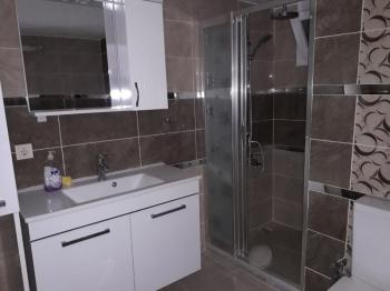 Antre Emlak'tan Satılık  Bahçelievler'de  2+1, Doğalgazlı Bakımlı Ara Kat Daire