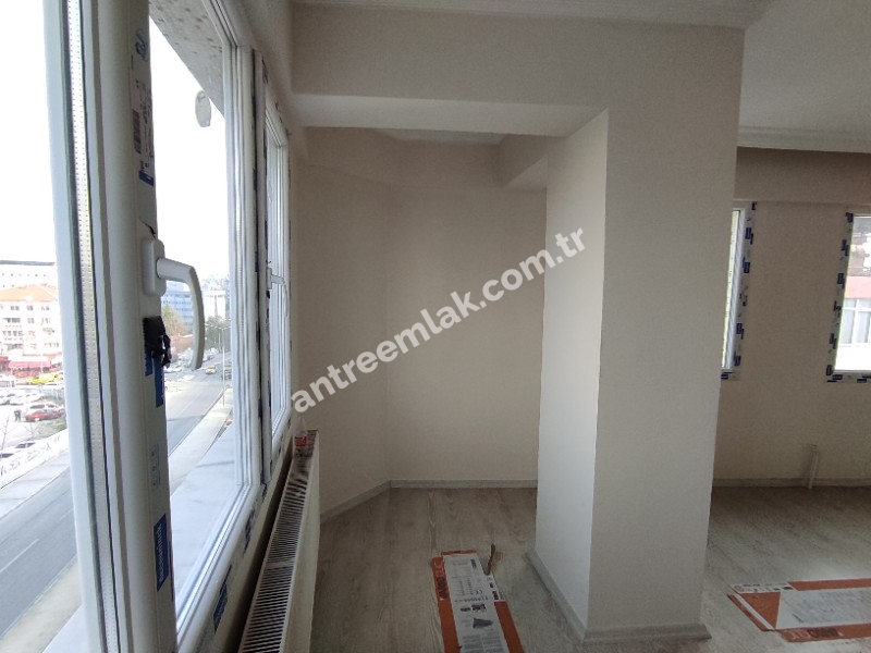 Antre Emlak'tan Kız Öğrenciye ,Memura Ful Eşyalı Kiralık 2+1, Doğalgazlı İçi Yapılı 3 Cepheli Ferah Daire